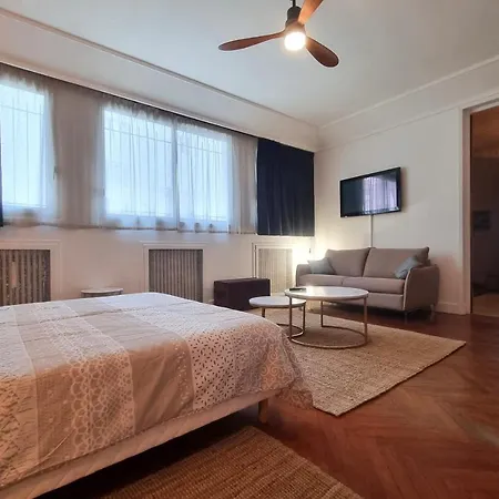 Apartment Iena - 4 Etoiles - Proche Centre Ville- Wifi